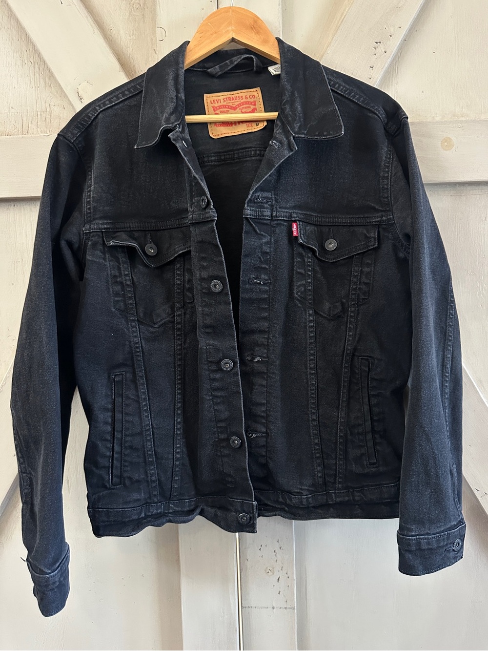 Levi’s Men’s Black Denim Trucker Jacket Size M Stretch
